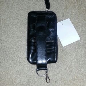 Keychain wallet with card slots