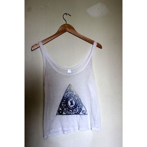 ⛔T R A D E D⛔Unique tank with Gemini design
