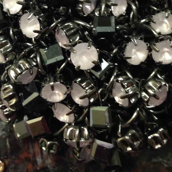 Necklace - Picture 2 of 2