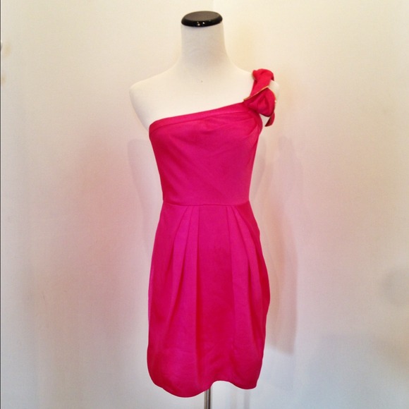 BCBG One-Shoulder Party Dress. Zipper detailing.