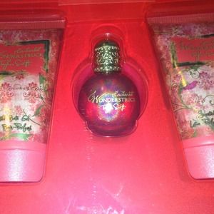 Enchanted Wonderstruck Taylor Swift Fragrance❤️