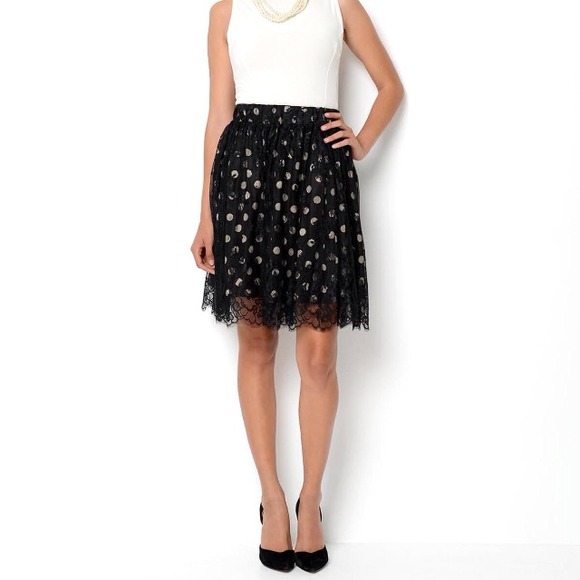 🌟 Ivanka Trump polka dot skirt XS-S