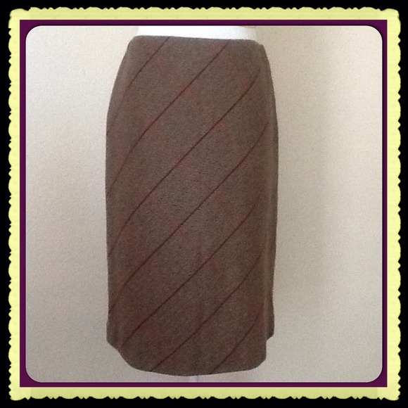 Ann Taylor LOFT skirt