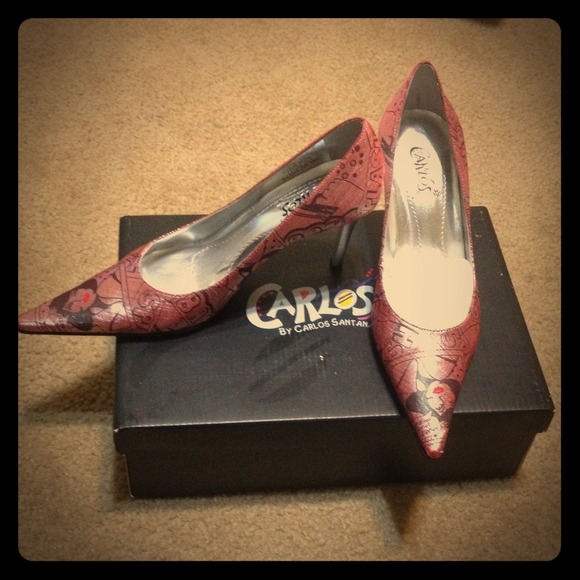 Carlos Santana pumps
