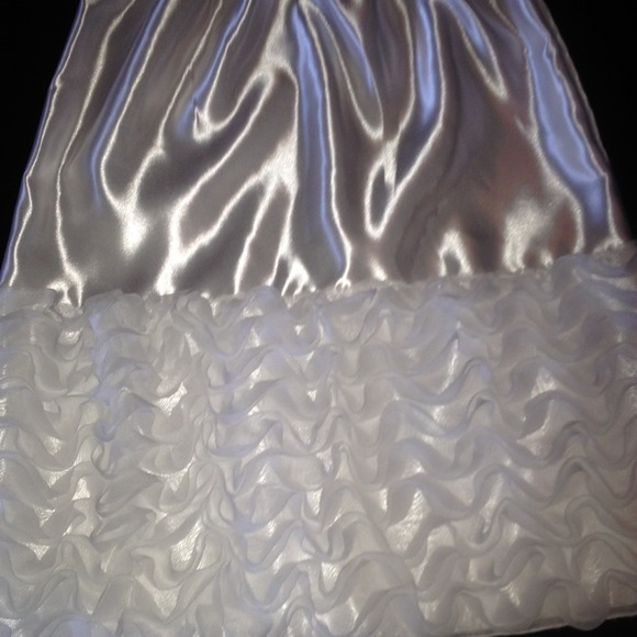 White Satin slip/skirt.