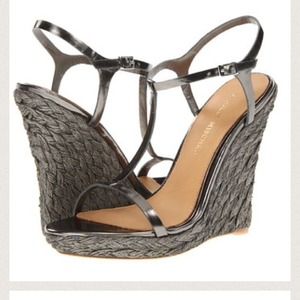 Authentic Badgley Mischka Wedge Sandals!