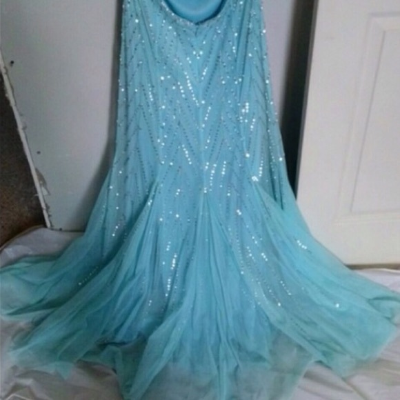 BEADED DRESS - Picture 3 of 4