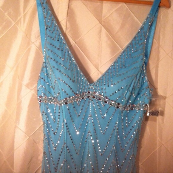 BEADED DRESS - Picture 4 of 4