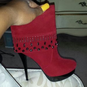 Red sawed boot heels