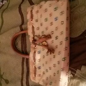 Dooney& Bourke Purse