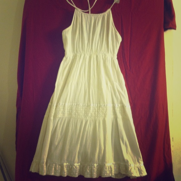 Simple white dress REDUCED!