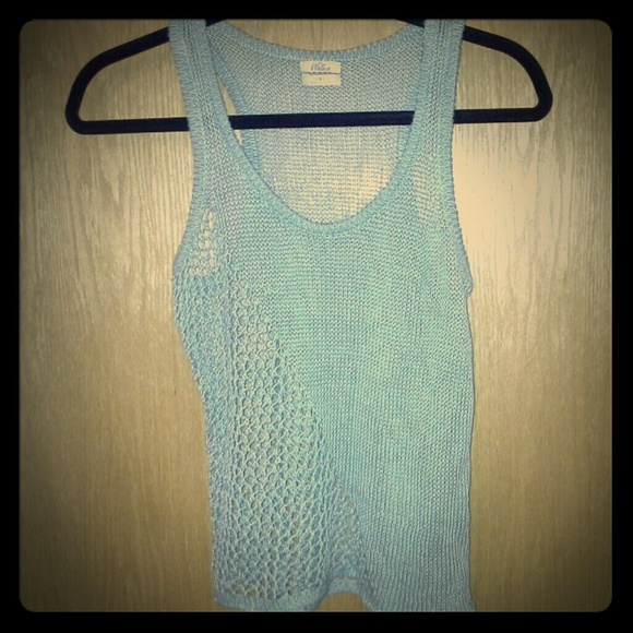Seafoam green net cutout tank