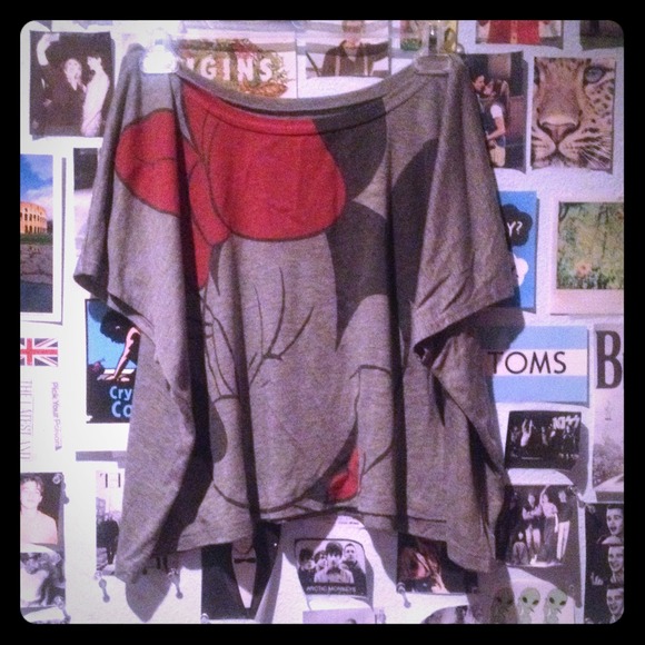 Minnie Mouse Grey Crop Top
