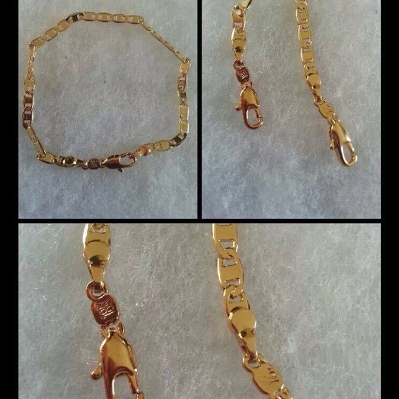 SOLD OUT! Gold Necklace (open for pre order)