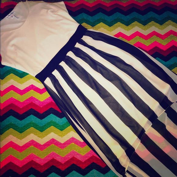 Stripped dress