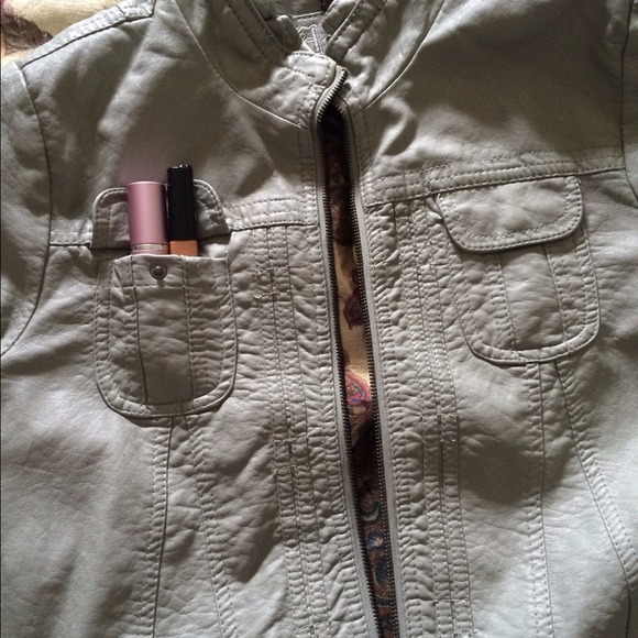 Cute Moto Style Jacket - Picture 3 of 4