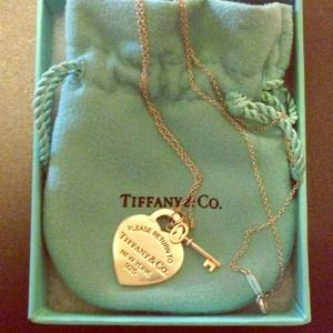 Authentic Tiffany & Co. Silver heart tag necklace Authentic Tiffany & Co. Silver heart tag necklace
