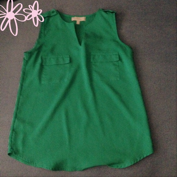 Green tunic tank 🍀