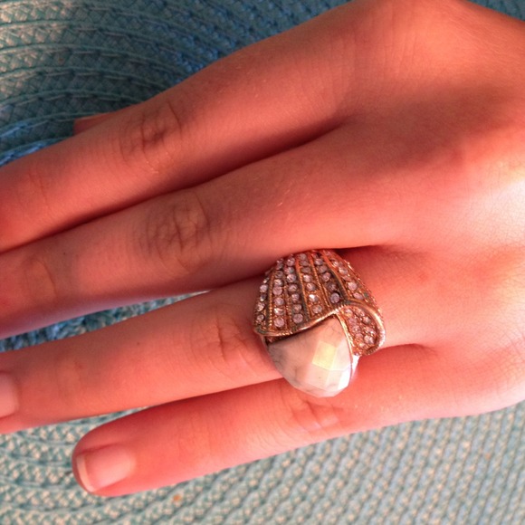 Adjustable cocktail ring