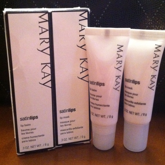 Mary kay satin lips set