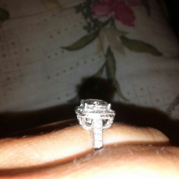 Diamond ring setting! - Picture 3 of 4