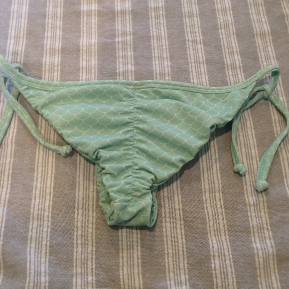 SOLD - Picture 2 of 4