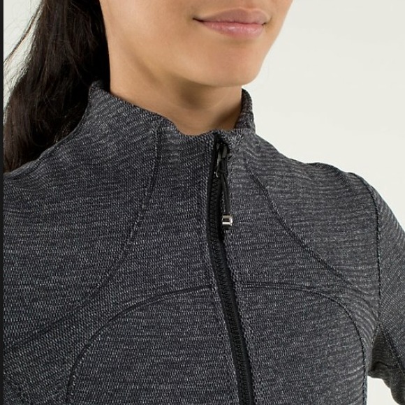 SOLD 🚫 Lululemon Pique Forme Define Jacket