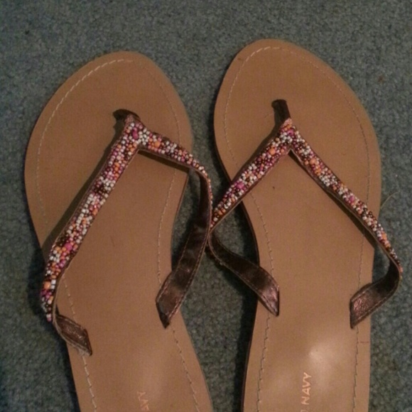 Old navy beaded flip flips