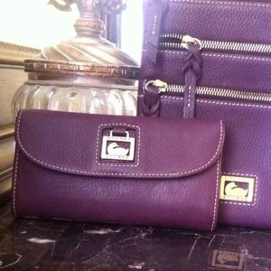 Wallet authentic D&B