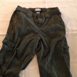 Army green crop pants