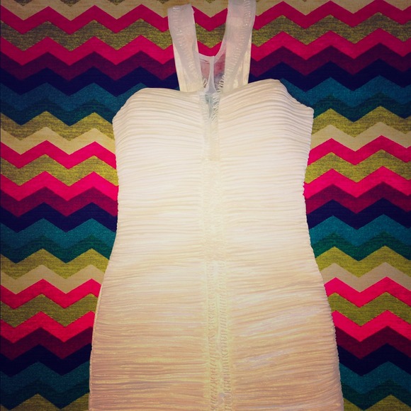 White Bodycon dress