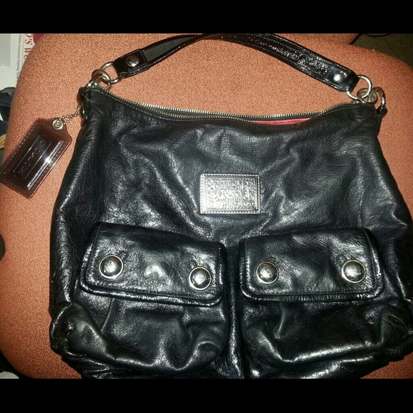 100% Coach Bag Preloved Black/Poppy Collection