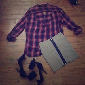 LF One Size Plaid Back Cut Out top Red/Blue/White