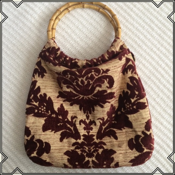 Handbags - Vintage purse