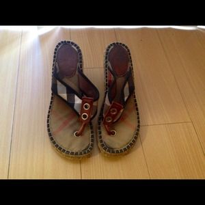 Burberry Shoes 6.5 USED