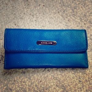 Michael Kors wallet