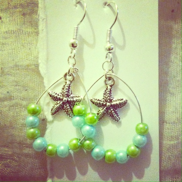 Starfish dangle earrings light blue and mint green