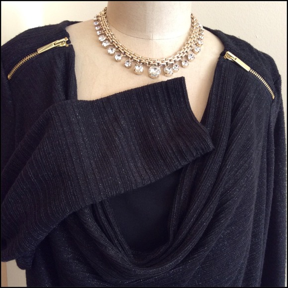 πΊHOST PICKπΊCharter Club Black Top w Gold Zippers - Picture 3 of 4