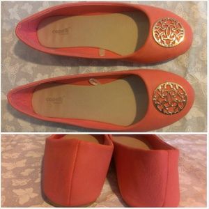 Coral/orange women's flats