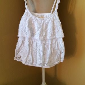 White fashion tank from hollister