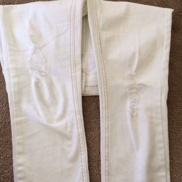 Capris - Picture 4 of 4