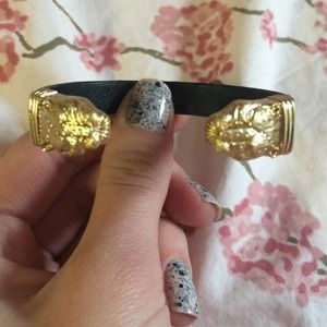 Jewelmint Lioness Bracelet