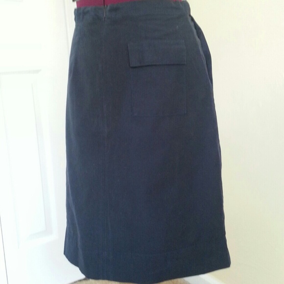 Skirt - Picture 2 of 2