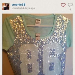 VICTORIA'S SECRET BLING CROP TEE