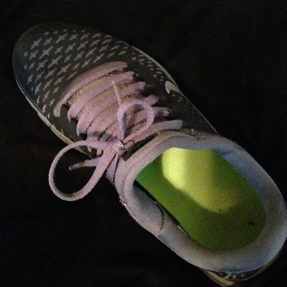 SEEKING!!! NOT for SALE-NIKE FREE 3.0