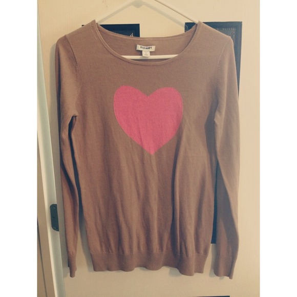 Old Navy heart sweater