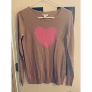 Old Navy heart sweater