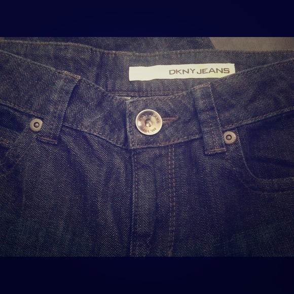 SALE🔥DKNY JEANS 😍