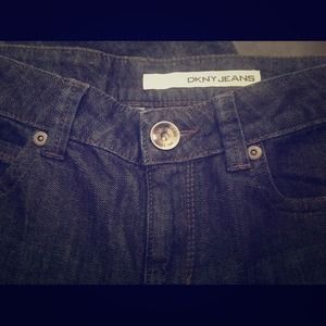 SALE🔥DKNY JEANS 😍