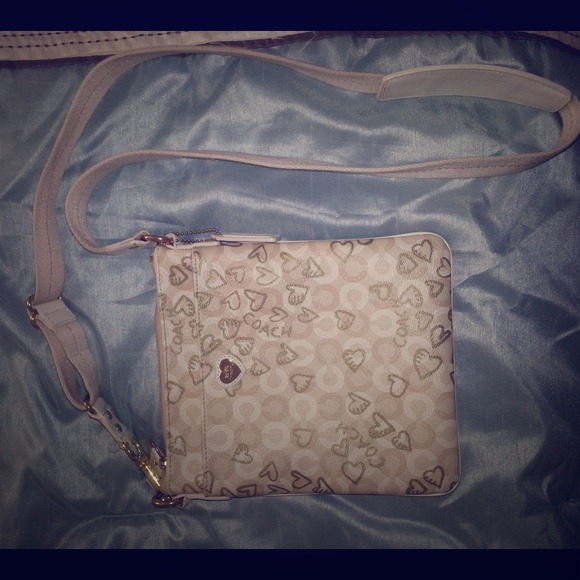 Sale $50 Authentic Coach Poppy Sling bag